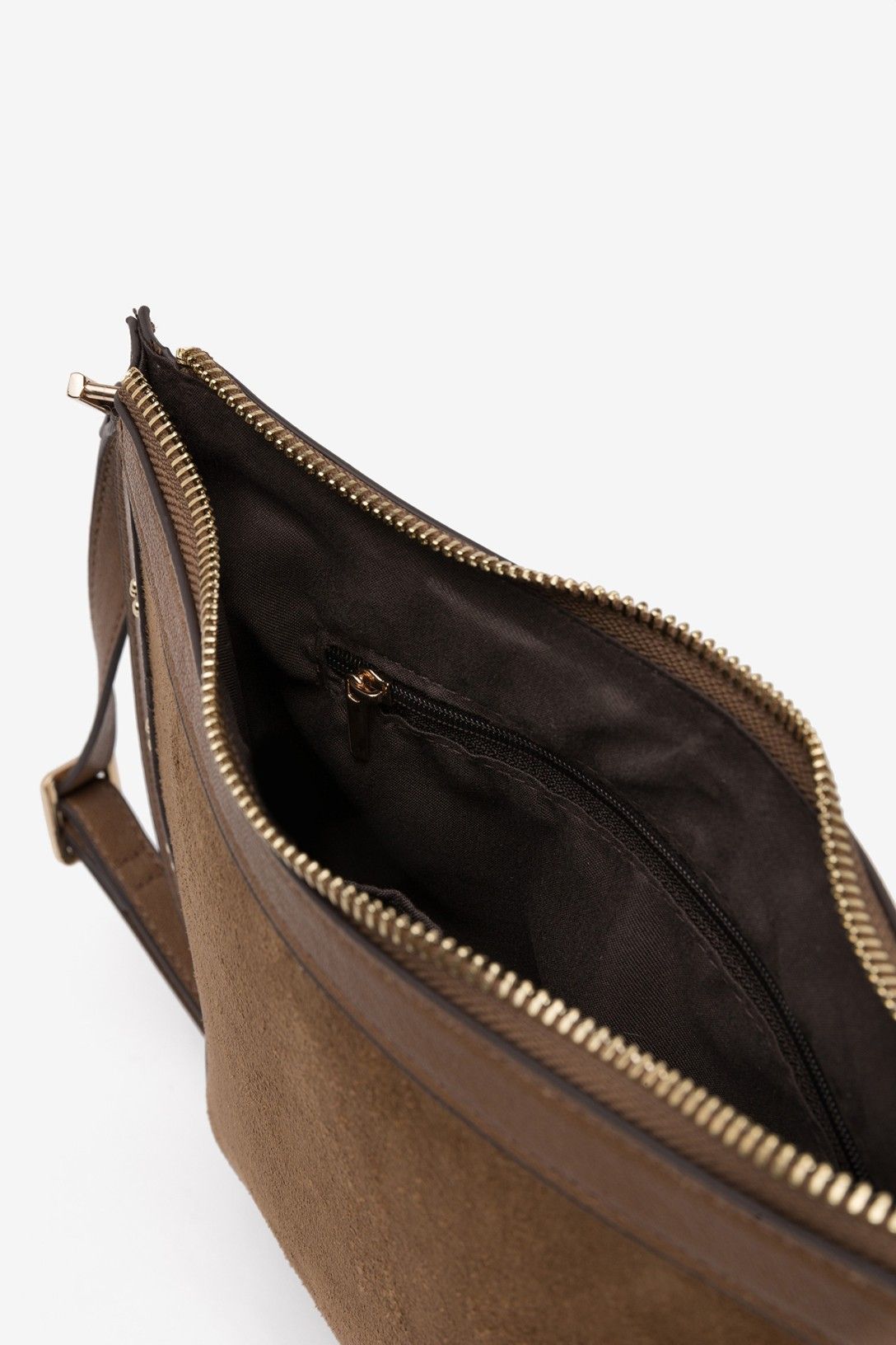 Bandolera Tachas Serraje