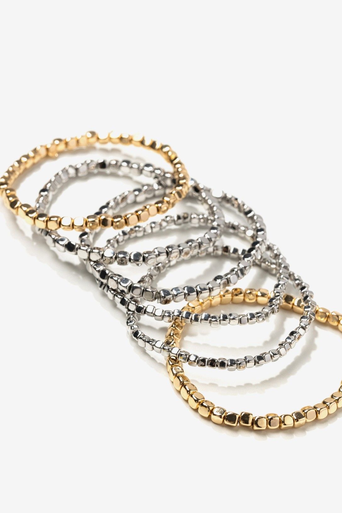 Pulseras Finas Conjunto Dorado y Plateado