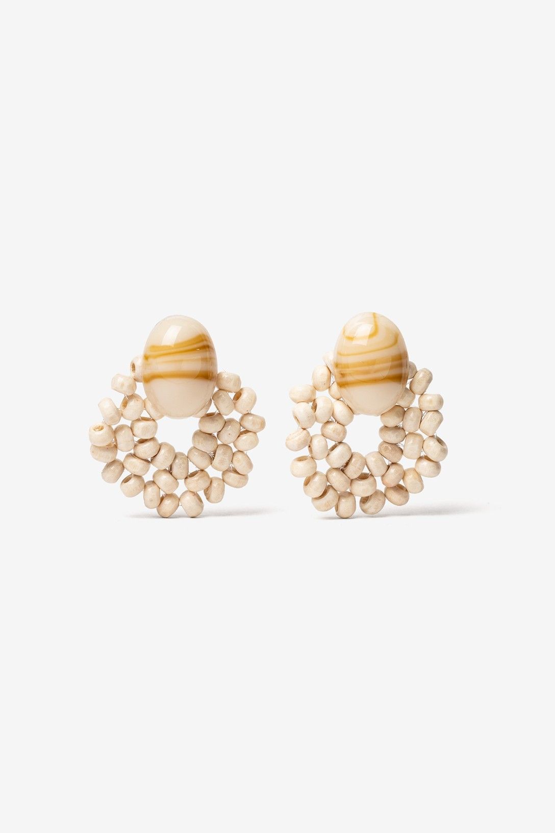 Pendientes Safari Piedritas Blancas