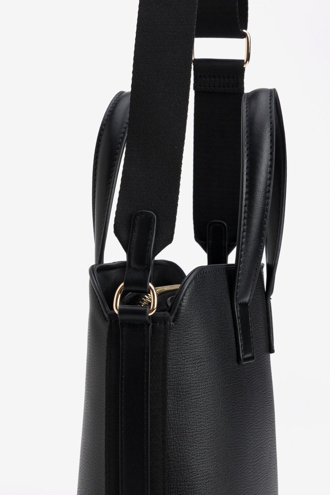 Bolso Estilo Cubo Banda Ancha Negro