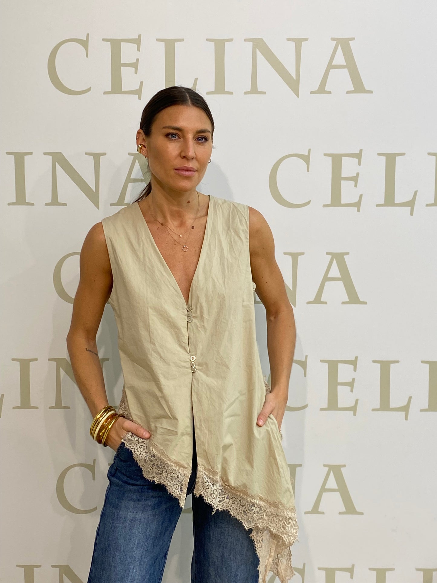 Chaleco Asimétrico Beige