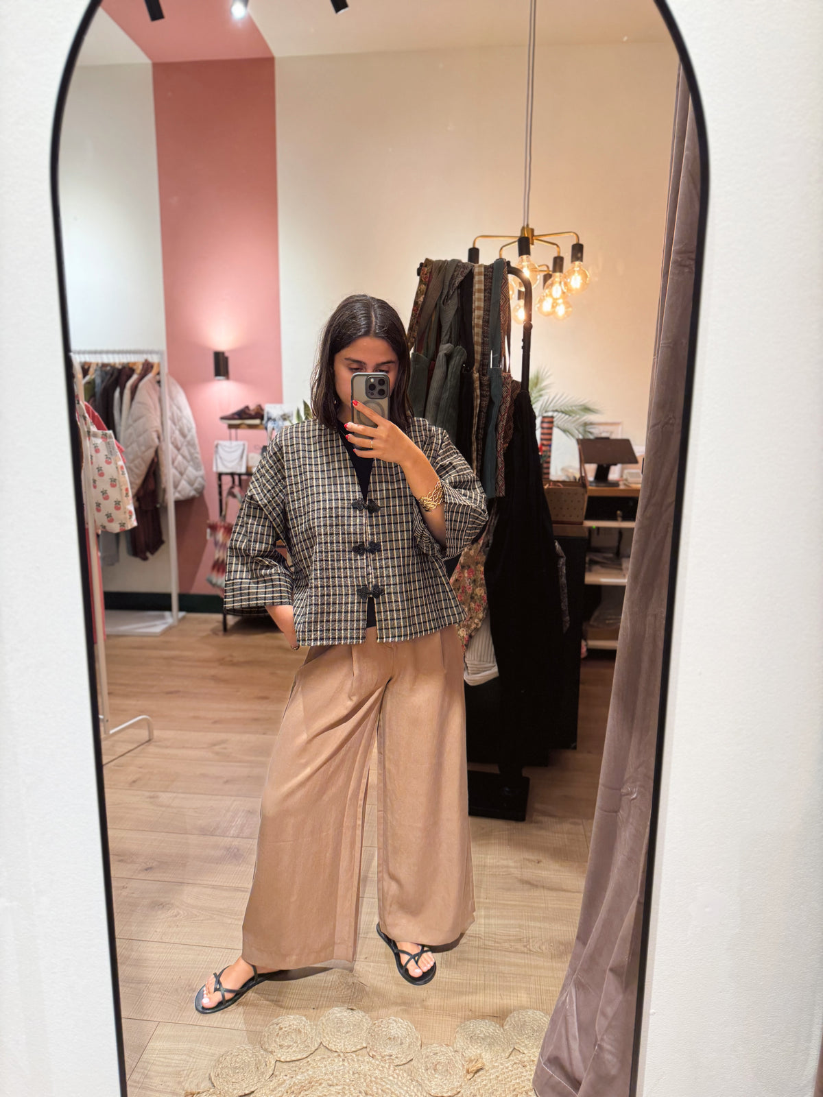 Pantalón Pinzas Celina Camel