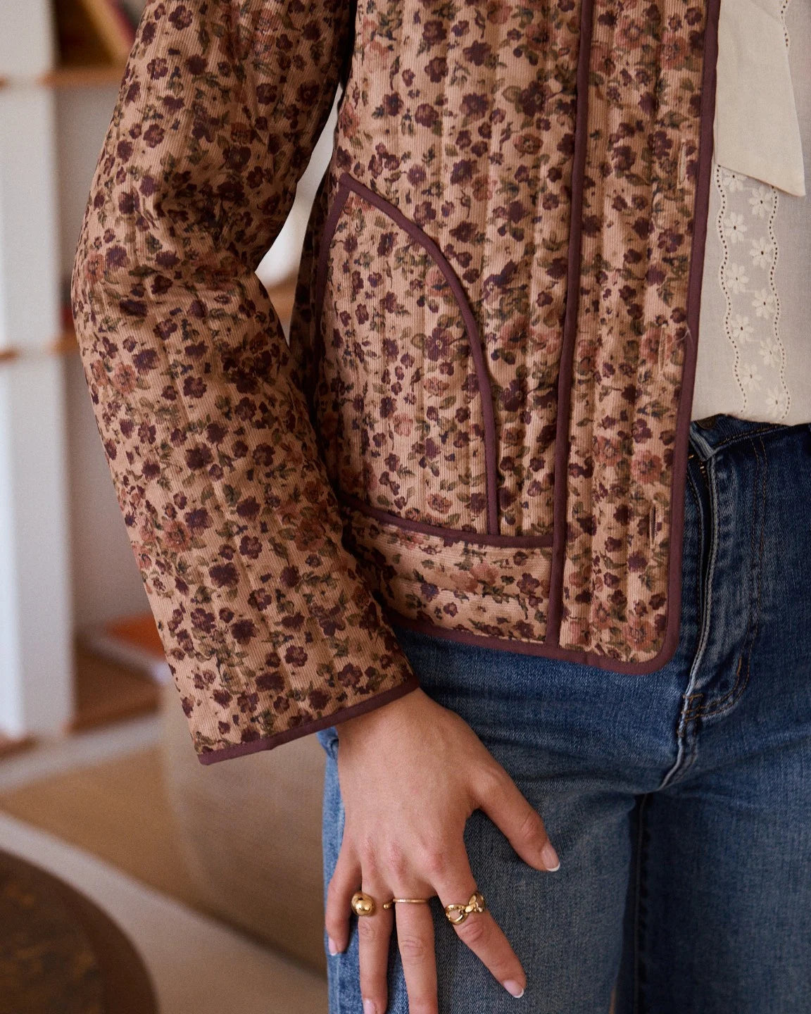 Chaqueta Acolchada Con Estampado Floral Marrón