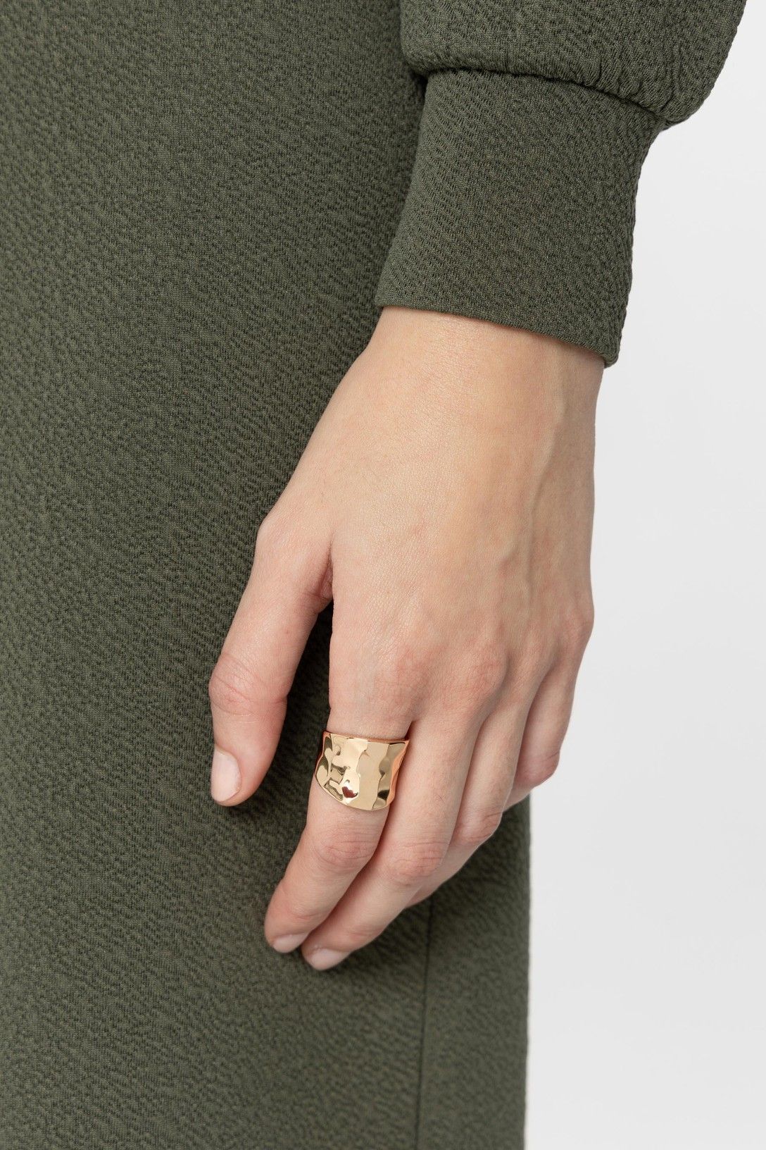 Anillo Ovalado Oro