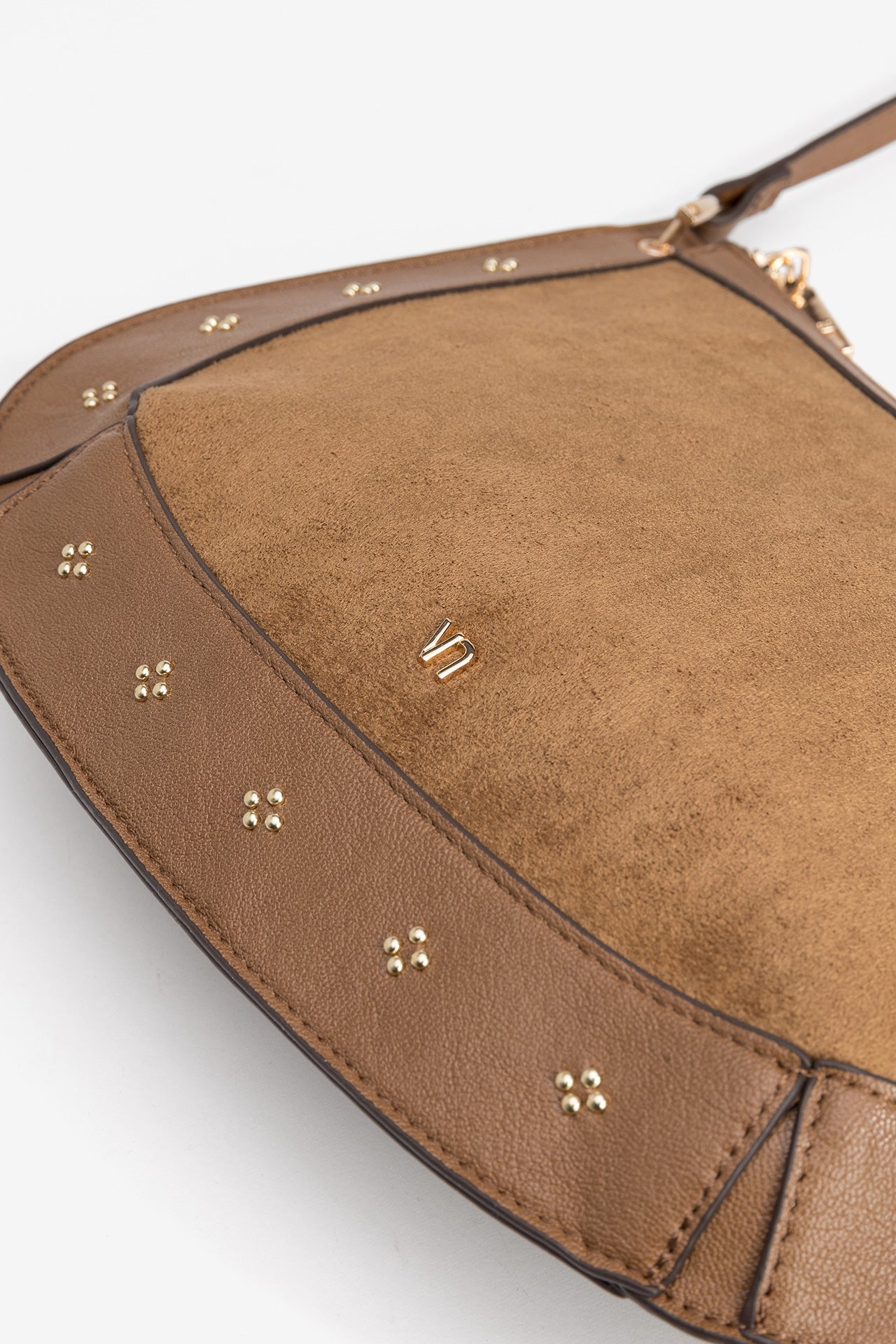 Bandolera Tachas Serraje