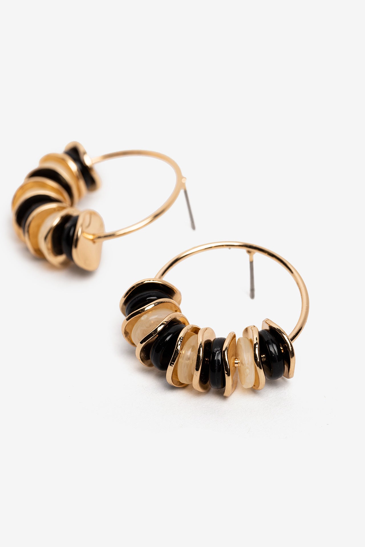 Pendientes Aro Con Charms Negro