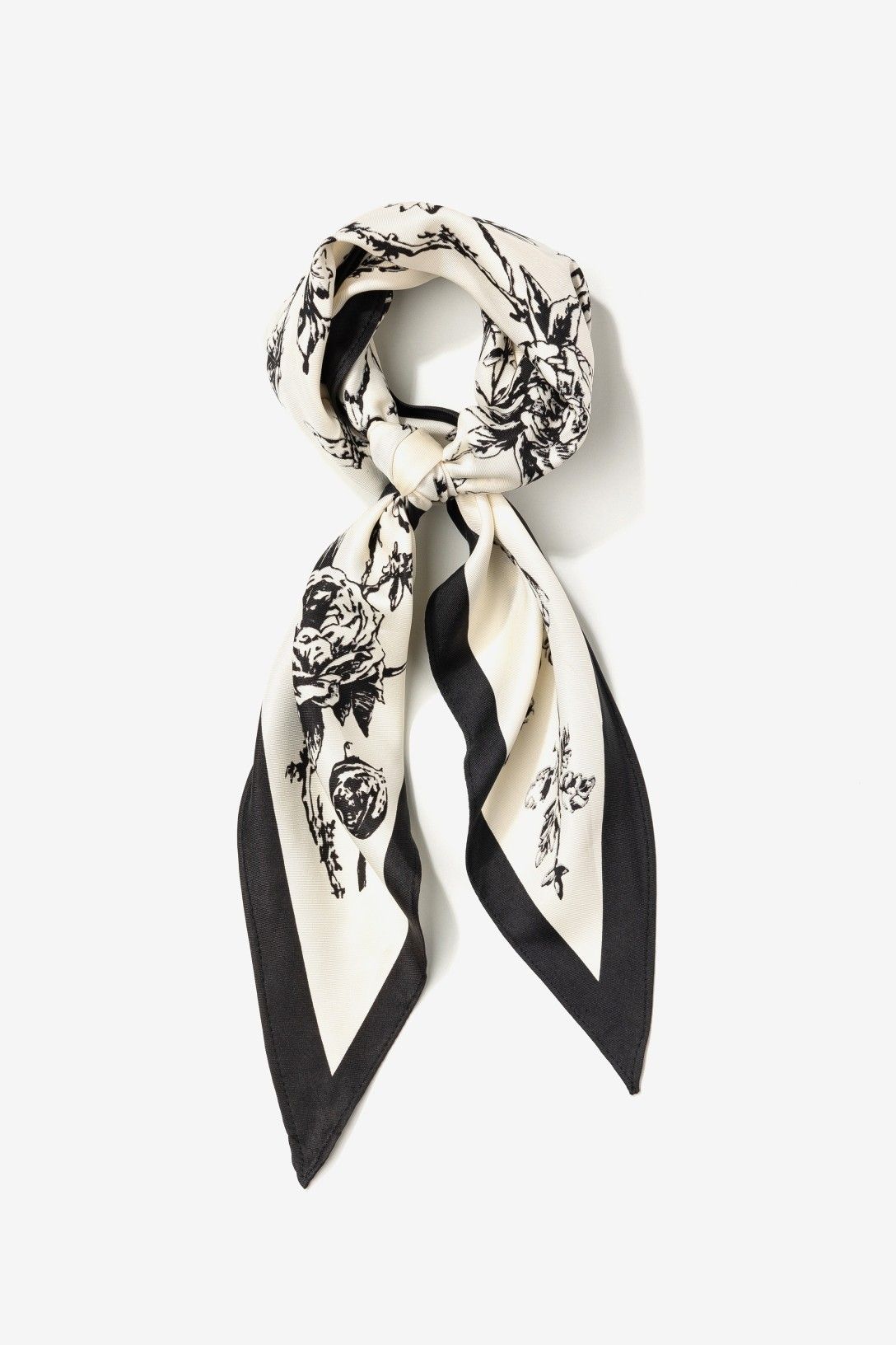 Bandana Lisa Flores Blanca y Negra
