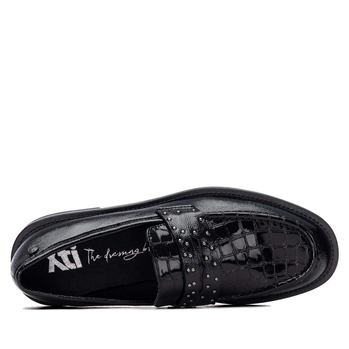 Mocasín Tachuelas Negro
