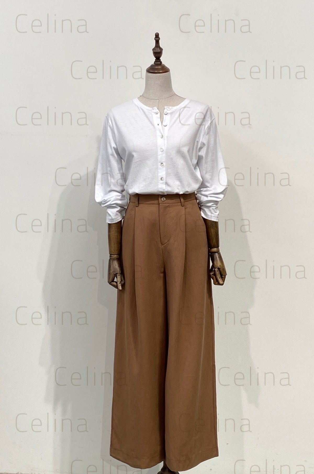 Pantalón Pinzas Celina Camel