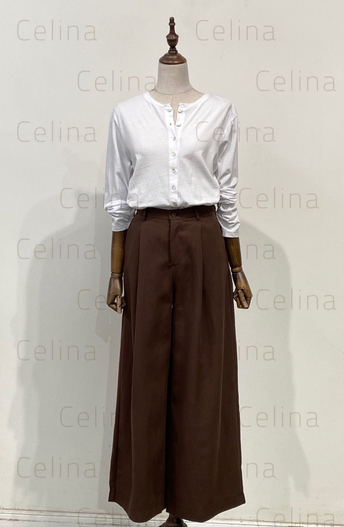 Pantalón Pinzas Celina Marrón