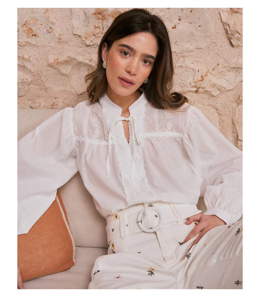 Camisa Bordado Escote Lucinda