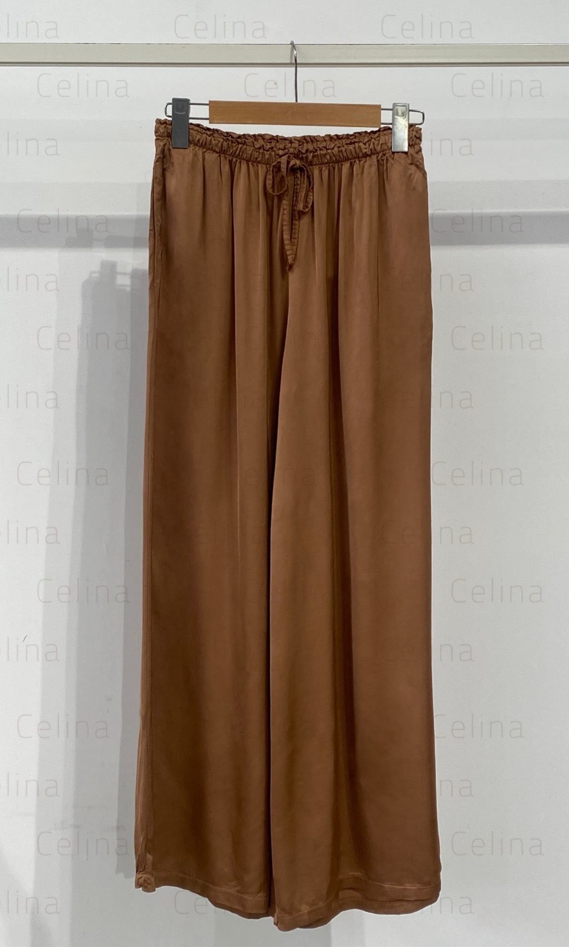 Pantalón Satinado Tabaco