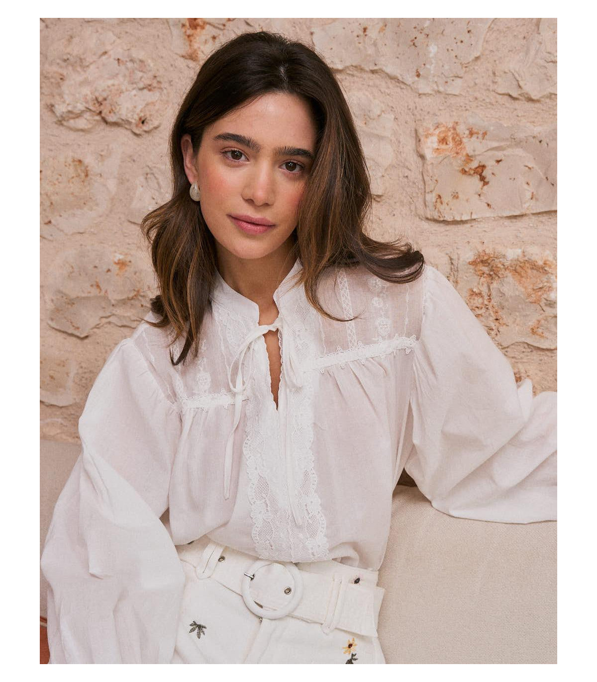Camisa Bordado Escote Lucinda
