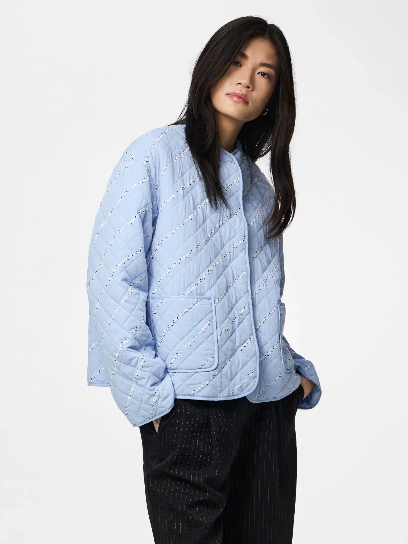 Chaqueta Corta Azul