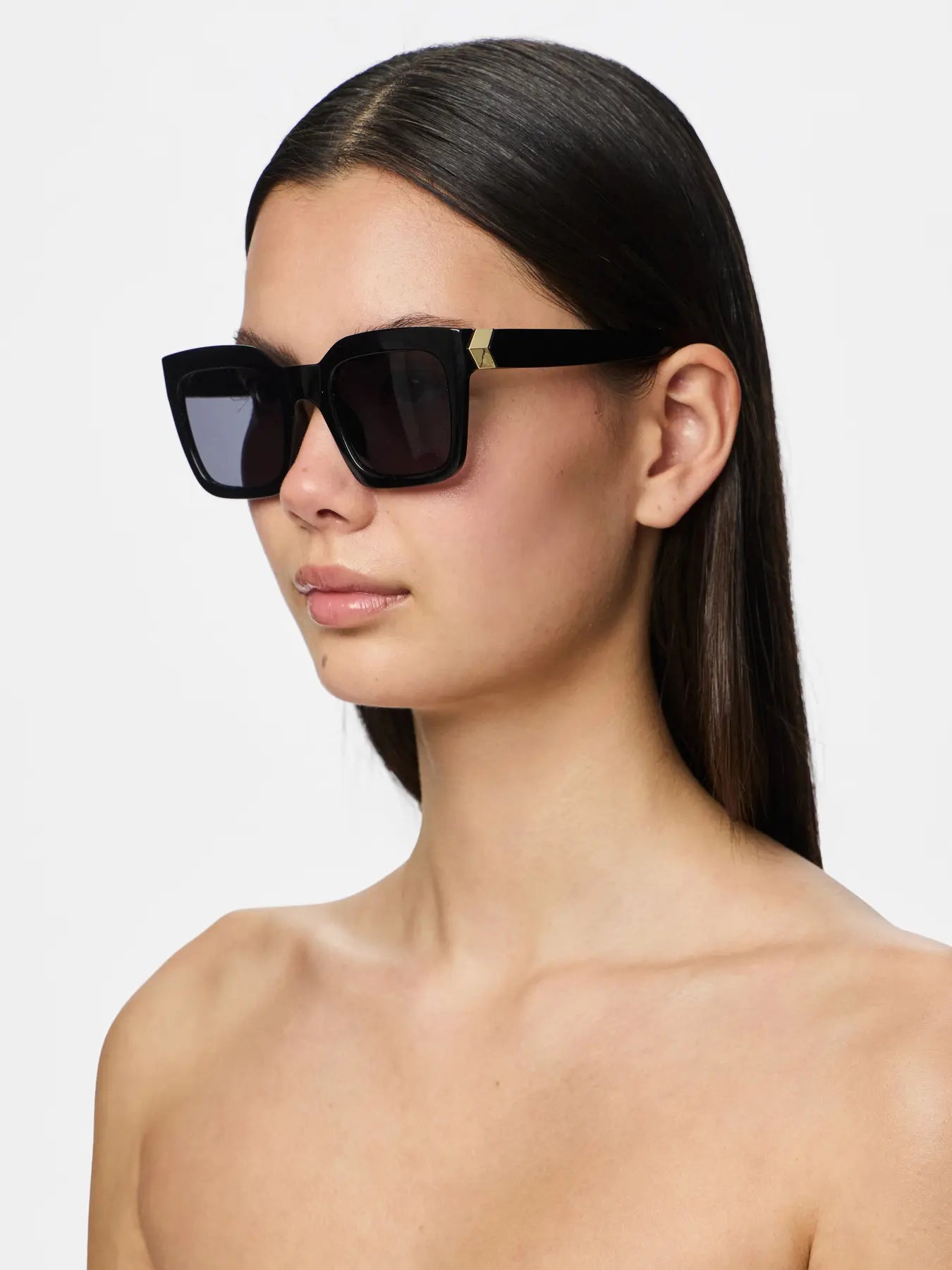 Gafas de Sol Cuadrada Negra NOOS